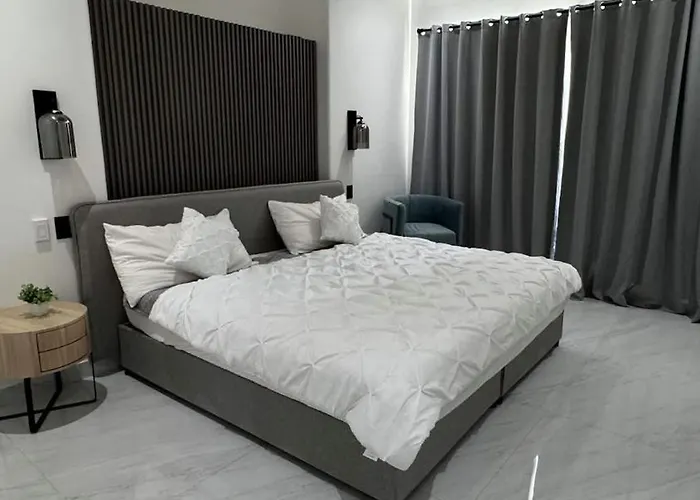 Grand Famlee - Multi-family Sleeps 16 Holiday home Cabo San Lucas